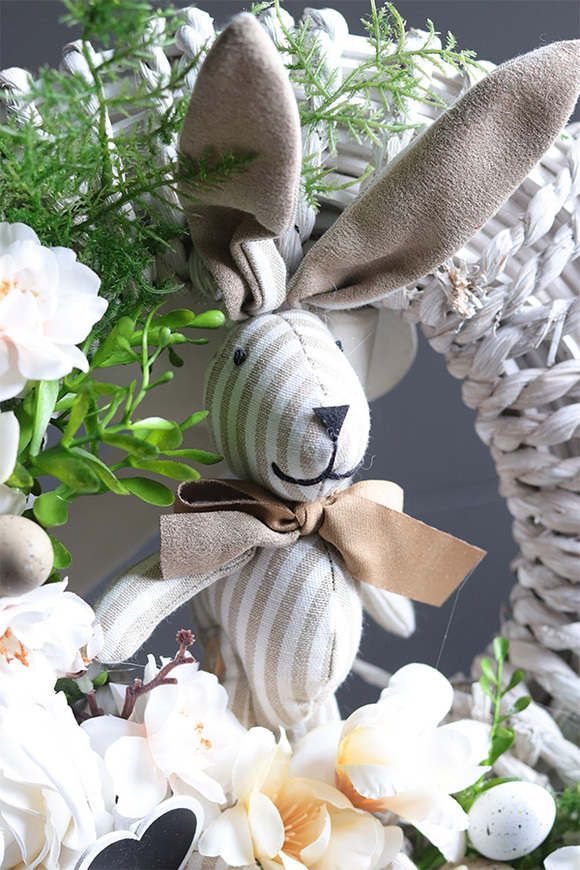 Zajączek Wiosenny, wiosenny wianek dekoracyjny