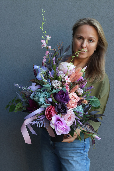 Serenada, bukiet nagrobny we wkładzie