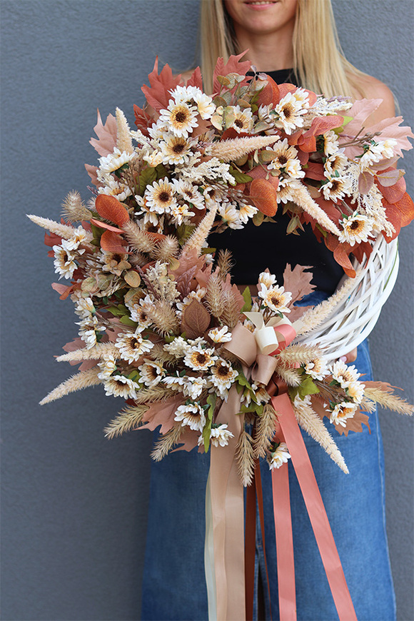 Pierre, asymetryczny jesienny wianek