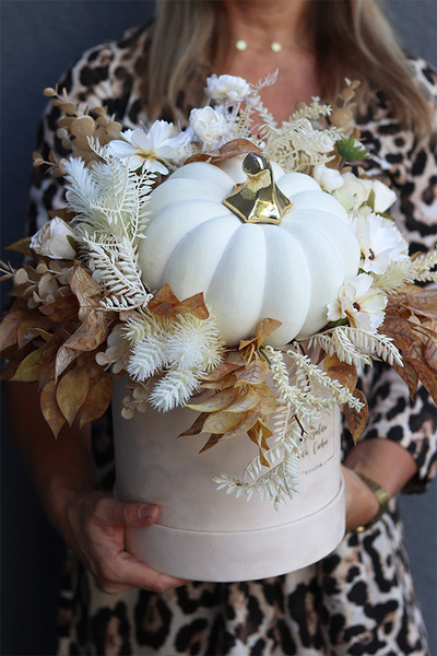 Jesienny Czas, welurowy flowerbox jesienny z dynią