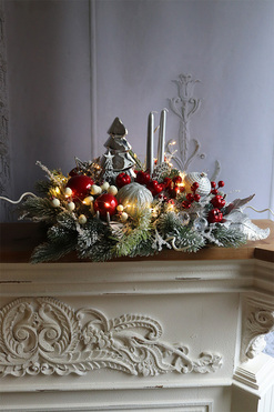 Red & Silver, świąteczny stroik LED na tacce, wym.30x64x37cm