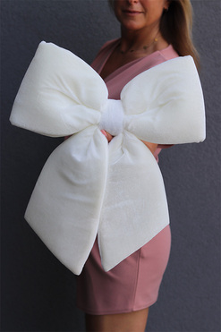 aksamitna kokarda pluszowa zawieszka, Velurri Luxus Cream, wym.43x38cm