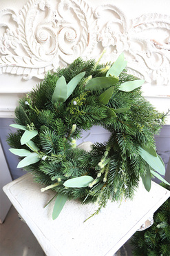 Naturalne Święta Lauric, realistyczny zimowy wianek iglasty, śr.35cm