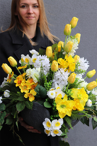 Amira Volcan 2, komplet dekoracji nagrobnych