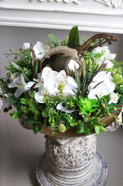 Goldenito Dekoria 2, kompozycja ze storczykiem w złotej misie, wym.26x52cm