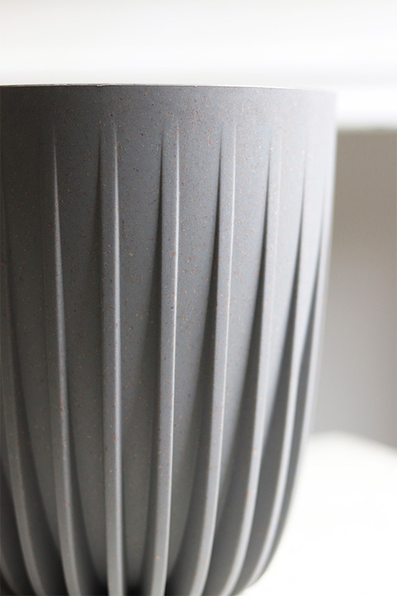 Mira Eco, osłonka doniczka, szara