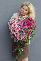 Ingram Rose, dekoracja nagrobna serce