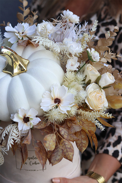 Jesienny Czas, welurowy flowerbox jesienny z dynią