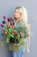 Spring Spice, dekoracja nagrobna w misie