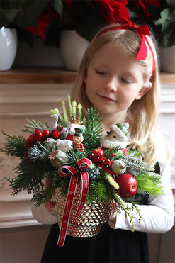 Kraina Dzieciństwa, magiczny stroik bożonarodzeniowy, wym.28x36cm 