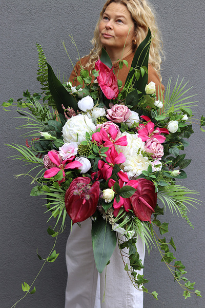 Legutte Pink, kompozycja nagrobna w ceramicznej misie