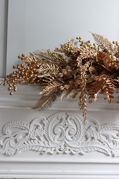 Golden Dream, narożna złota girlanda z dzwonkami