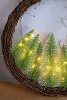 Las LED, świąteczny wianek na drzwi