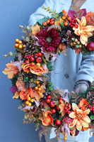 Fall Deco, jesienny wianek z pięknymi dodatkami