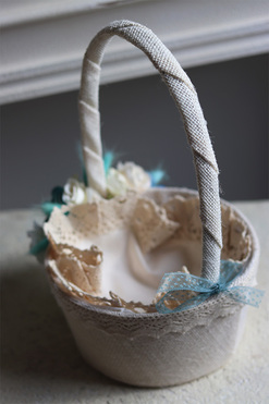 Turkusja, dekorowany koszyczek wielkanocny z serwetką, wys.33cm