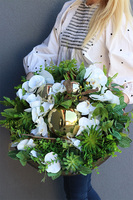 Goldenito Dekoria, kompozycja ze storczykiem w złotej misie, wym 29x54cm 