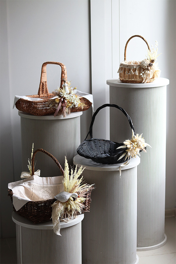 Gąska na Wsi, dekorowany koszyczek wielkanocny z serwetką