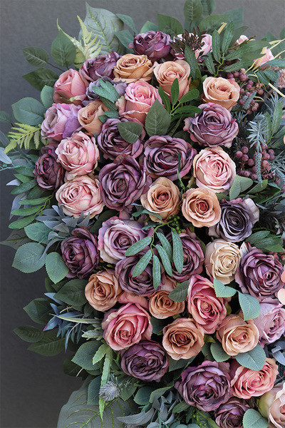 Fioletowa Mgła, wiązanka nagrobna