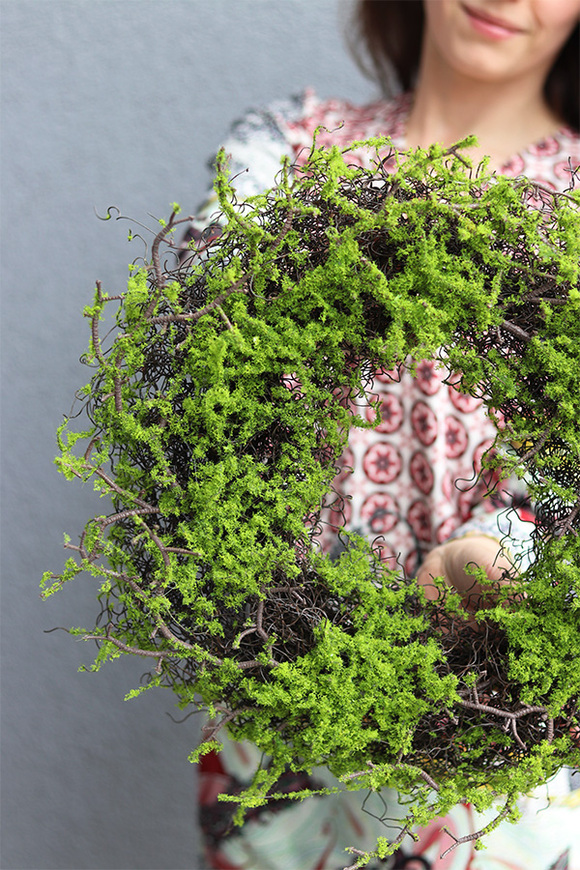 Omszałe Runo, dekoracyjny wianek z mchem