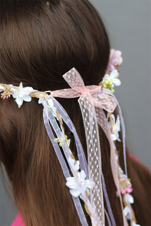 Morella Subtelle, wianek na głowę