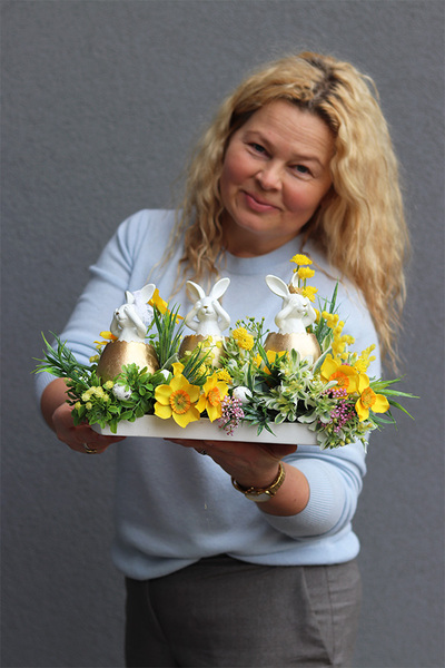 Zajączkowe Trio, stroik wielkanocny na tacy
