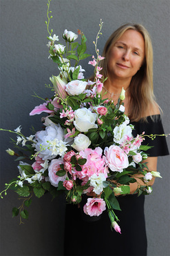 Triveria Pink Big, bukiet nagrobny we wkładzie do wazonu, dł.77cm