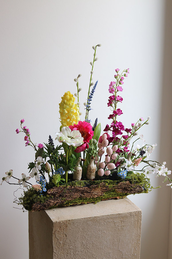 Meadow Wood Duck 2, wiosenna dekoracja kwiatowa