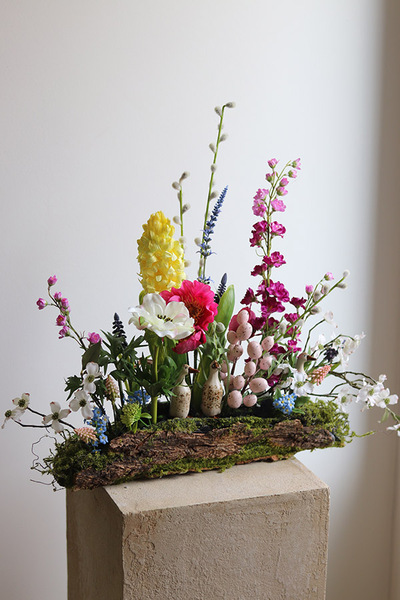 Meadow Wood Duck 2, wiosenna dekoracja kwiatowa