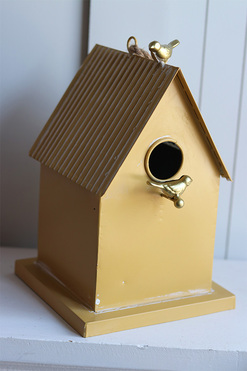 OD RĘKI Domek dla Ptaków, zawieszka figurka metalowa, żółta, wym.29x18x18cm