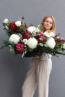 Ruberina Extra, kompozycja nagrobna w ceramicznej misie, dł.136cm