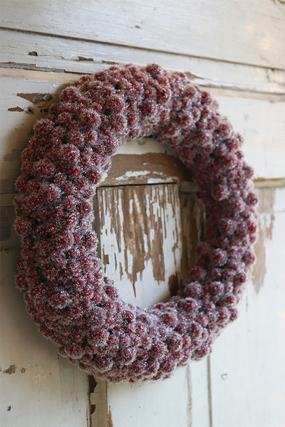 Czerwień dla Was, zimowy wianek z owoców