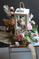 Angelo Garden Boho Wood, kompozycja nagrobna z aniołem i lampionem