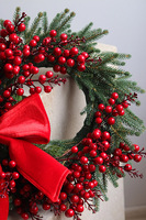 Luna Deco, asymetryczny wianek na drzwi z kokardą