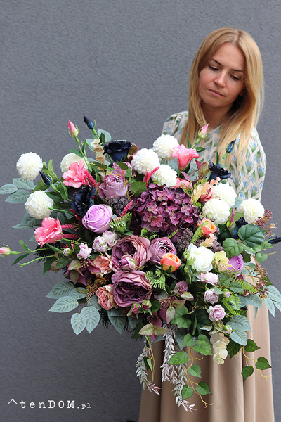 Wspomnienia Violet 2, pastelowa wiązanka nagrobna