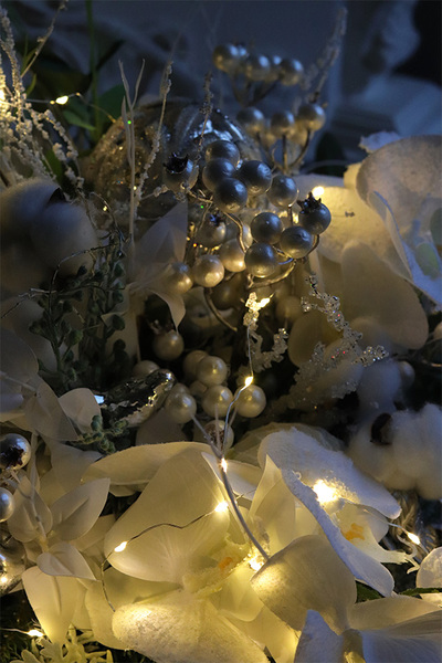 White Place, biały flowerbox zimowy