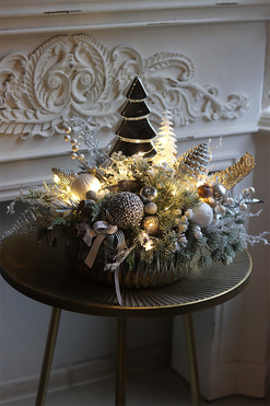 Frozen Forest, świąteczny stroik w srebrnej misie LED, wym.26x47cm 