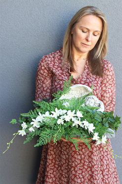 Śpiący Anioł Volcan, dekoracja nagrobna na plastrze drewna, wym.25x56cm