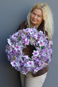 Ysai Prime, fioletowy wianek na drzwi, śr.43cm