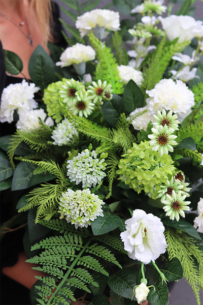 Czyste Wspomnienie, komplet dekoracji nagrobnych