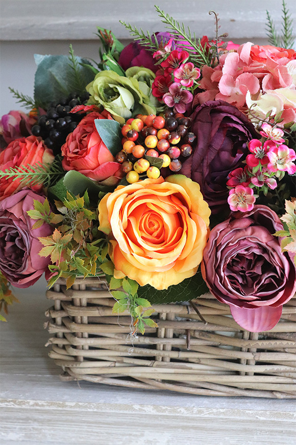 kompozycja kwiatowa w koszu, Sympatia New, wym.34x53cm  