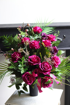 Dark Pink Kallas, bukiet nagrobny we wkładzie, dł.60cm 
