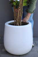 Rose Fiberglass, sztuczne drzewko kwitnące w donicy