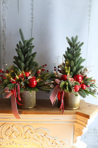 Dynastia, realistyczna choinka świąteczna z przybraniem LED