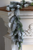 Zimowa jodełka, zielona girlanda świąteczna