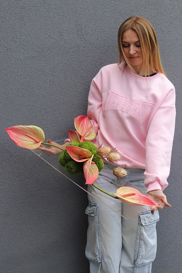 Clear Design Ramona, dekoracja nagrobna na płycie