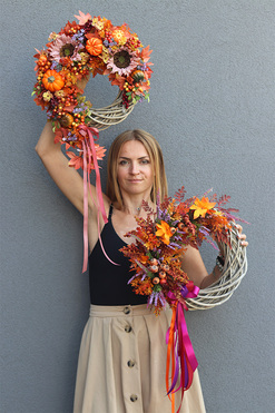 Zuzanna, asymetryczny jesienny wianek z dyniami, śr.45cm