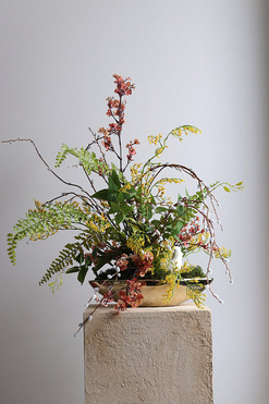 OD RĘKI Haru Gold Laos, stroik wiosenny z kurą, wym.74x49cm 