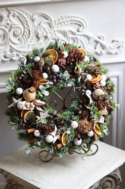 Piernikowe Love, świąteczny wianek dekoracyjny, śr.40cm