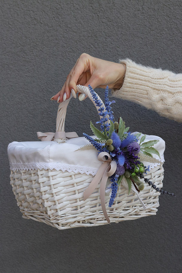 Karli, dekorowany koszyczek wielkanocny