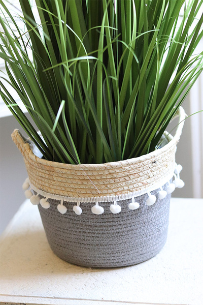 Kłossi Boho, trawy w koszu